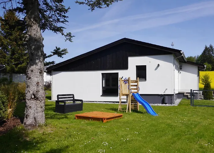 Diemelquelle - Mit Eingezaeuntem Garten Hébergement de vacances